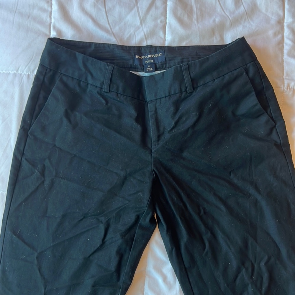 Banana republic navy business pants! Petite so they are shorter on the leg!